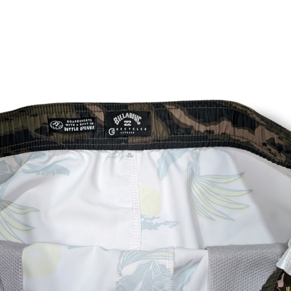 NWT BILLABONG BOARD SHORTS - Picture 3 of 5